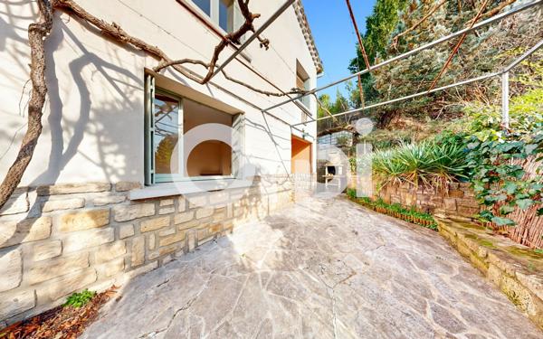 Maison à vendre    4 pièces •  Ruoms