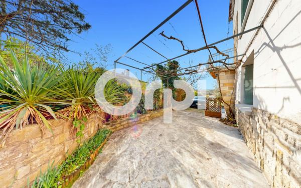 Maison à vendre    4 pièces •  Ruoms