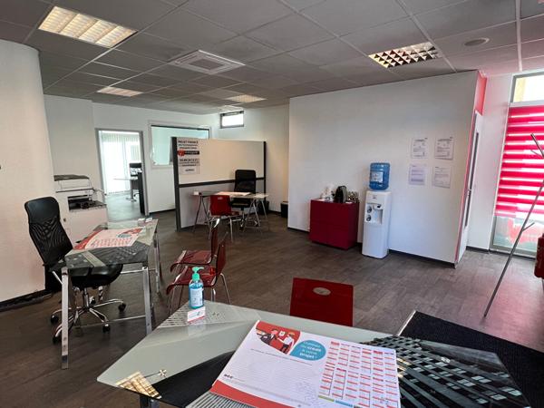 Local commercial - 76 m²