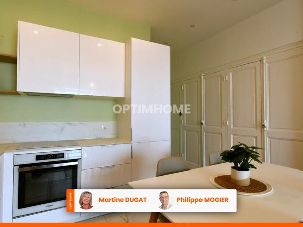 Magnifique appartement de 97 m² avec ascenseur, au 5ème étage d'un ancien hôtel de luxe avec gardien, triangle d'or à VICHY