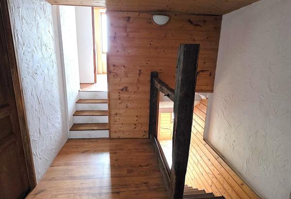 Maison de village en pierre pleine de potentiel