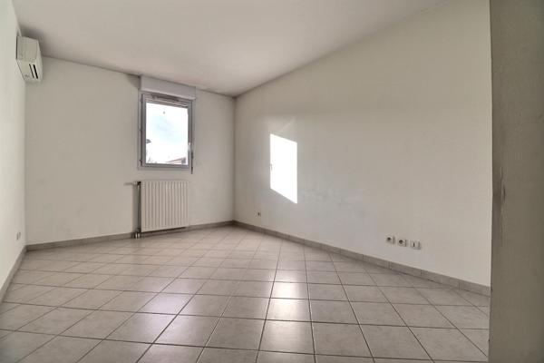 Chateau gombert (13013) Duplex T3 avec terrasse, garage et place de parking !