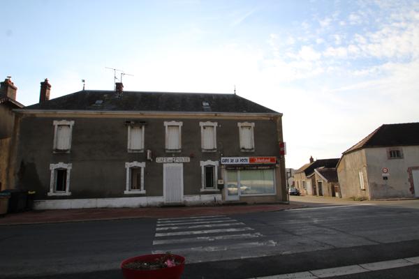 Maltat (71140) Ancien Hôtel Restaurant à la vente