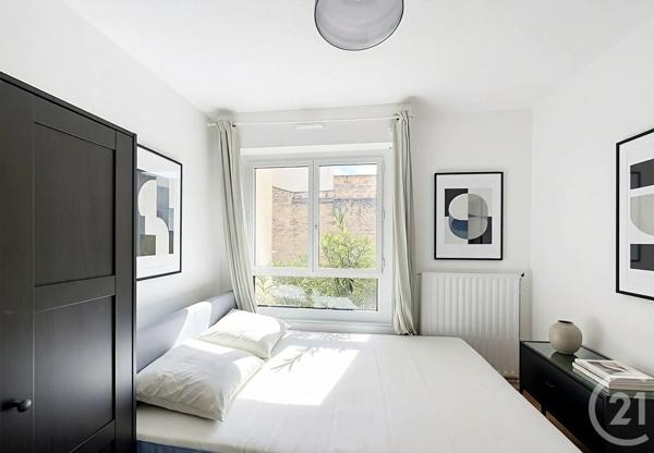 Appartement T5 à vendre  5 pièces - 99 m 2   BORDEAUX  - 33