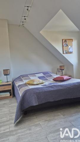 Maison à vendre 9 pièces 187 m² Saint-Amand-les-Eaux