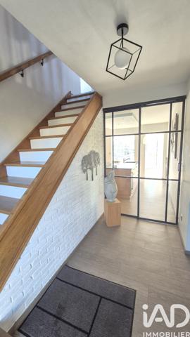 Maison à vendre 9 pièces 187 m² Saint-Amand-les-Eaux