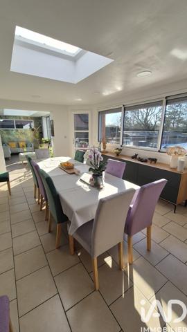 Maison à vendre 9 pièces 187 m² Saint-Amand-les-Eaux