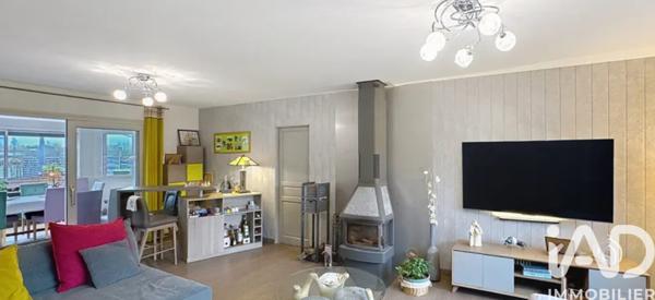 Maison à vendre 9 pièces 187 m² Saint-Amand-les-Eaux