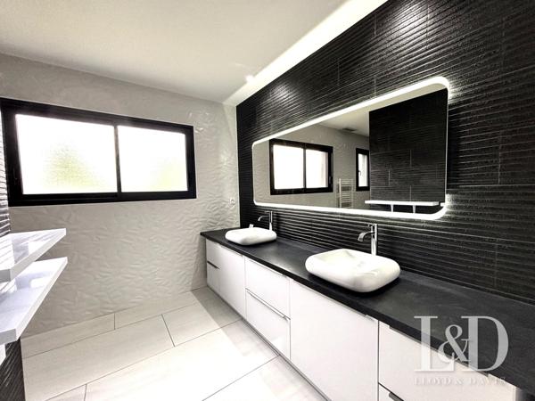 MAISON CONTEMPORAINE DE PLAIN-PIED 3CHAMBRES