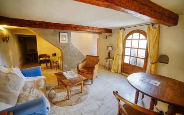 Maison à vendre    5 pièces • 130 m2 La Bastidonne