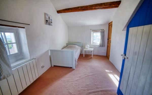 Maison à vendre    5 pièces • 130 m2 La Bastidonne