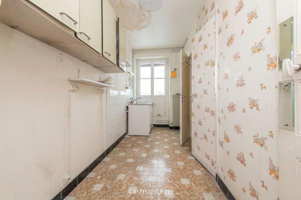 Appartement traversant de 3 pièces / 60.26 m² - SAINT MANDE (94) proche Bois de Vincennes - Fort potentiel - A rénover