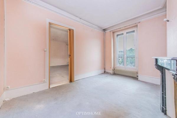 Appartement traversant de 3 pièces / 60.26 m² - SAINT MANDE (94) proche Bois de Vincennes - Fort potentiel - A rénover
