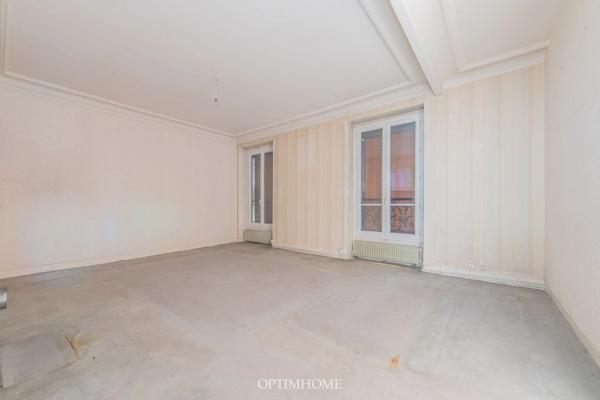 Appartement traversant de 3 pièces / 60.26 m² - SAINT MANDE (94) proche Bois de Vincennes - Fort potentiel - A rénover