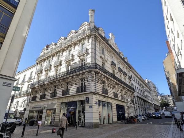 Appartement 6 pièces - 153 m² Bien prestige