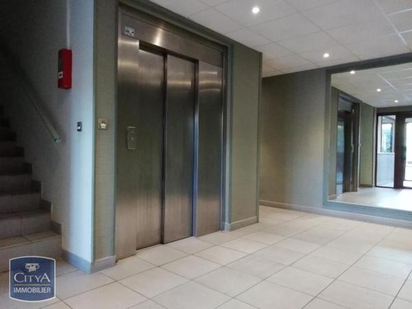 Appartement à louer 2 pièces 54.49m²