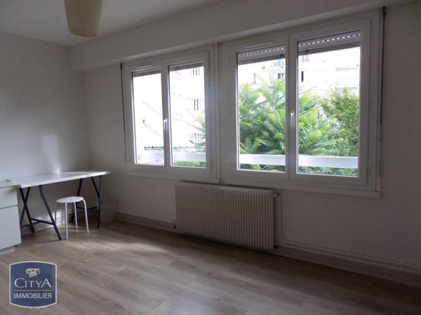 Appartement à louer 1 pièce 30m²