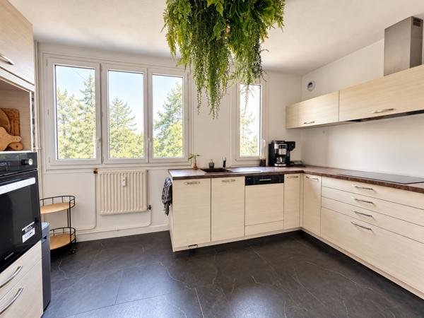 Appartement 4 pièce(s) 3 chambre(s) 111 m²