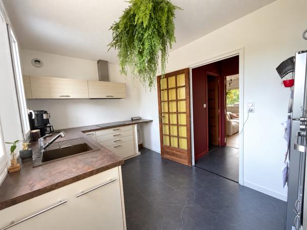 Appartement 4 pièce(s) 3 chambre(s) 111 m²