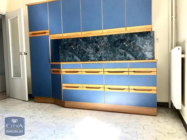 Appartement à louer 5 pièces 116.06m²