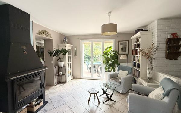 Maison à vendre    8 pièces • 200 m2 Le Plessis-Trévise