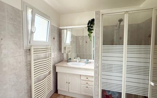 Maison à vendre    8 pièces • 200 m2 Le Plessis-Trévise