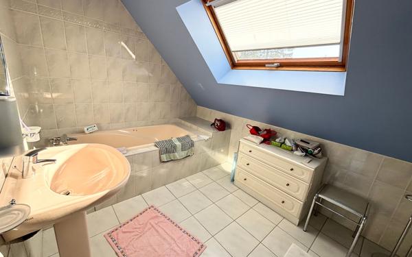 Maison à vendre    6 pièces •  Herbignac