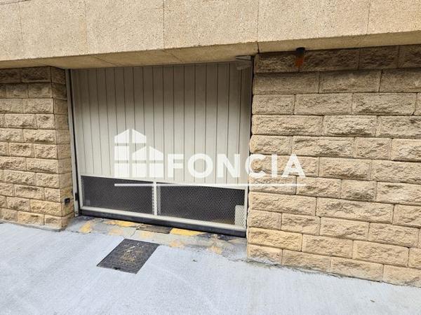 Location Parking - 20 RUE CARDINAL DE CABRIERES Nimes 30000