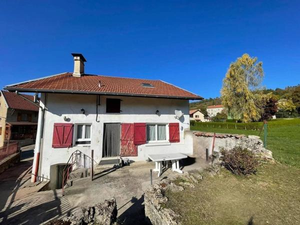 Charmante maison inviduelle au cœur du hameau paisible d’Arandas (01230)