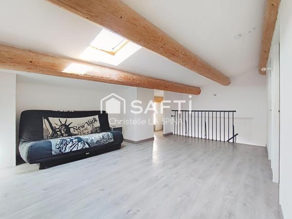 Authentique maison de village rénovée avec terrasse