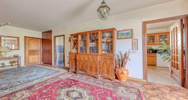 Maison La Queue En Brie 7 pièce(s) 140 m2