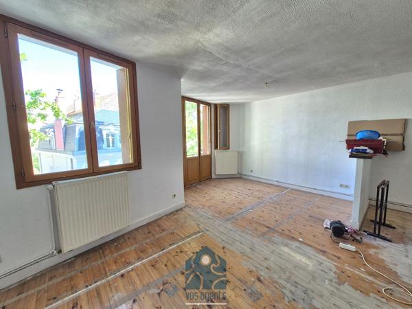 Immeuble de 4 appartements terrasses et caves