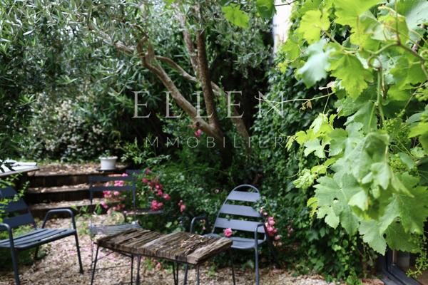 Maison de caractère de 280 m² cœur de centre-ville – Charme, authenticité et art de vivre