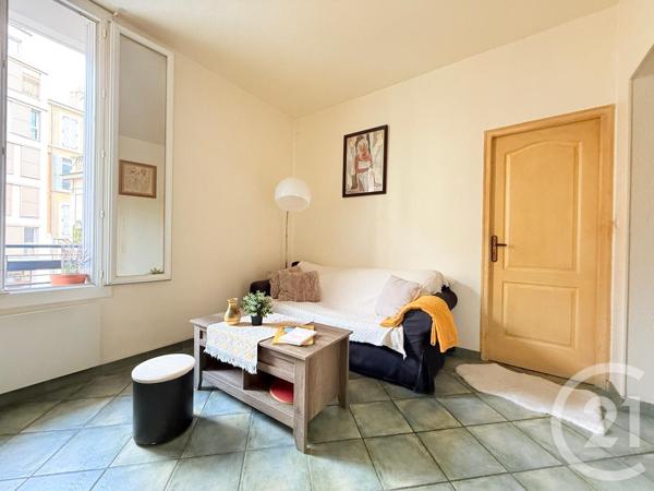 Appartement T3 à vendre  3 pièces - 49 m2 MARSEILLE - 13001