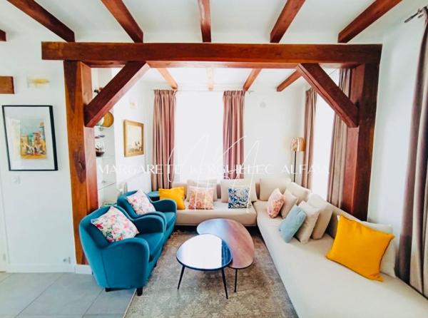 Maison ancienne pleine de charme à deux pas du centre-ville d’Argenteuil