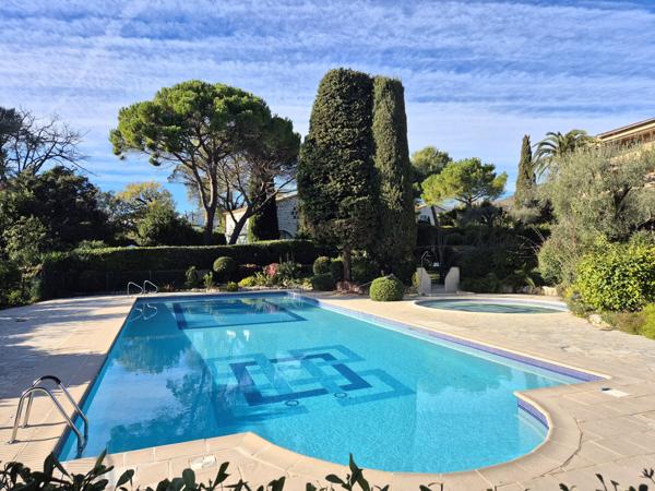 Appartement 2 pièces - 48 m² Exclusivité efficity