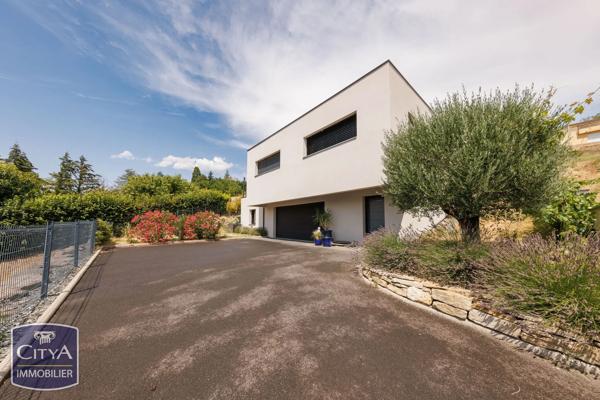 Maison à vendre 5 pièces 140m² Veyre-Monton (63960)