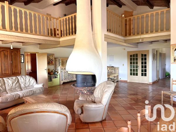 Maison à vendre 11 pièces 520 m² Brignoles