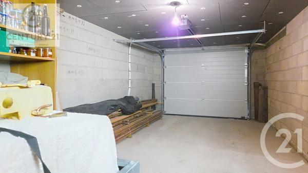 Maison à vendre  7 pièces - 165,80 m 2   NEUVELLE LES CROMARY  - 70