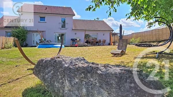 Maison à vendre  7 pièces - 165,80 m 2   NEUVELLE LES CROMARY  - 70