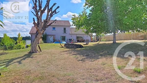 Maison à vendre  7 pièces - 165,80 m 2   NEUVELLE LES CROMARY  - 70