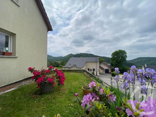 Maison à vendre  7 pièces - 165,80 m 2   NEUVELLE LES CROMARY  - 70