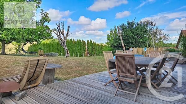 Maison à vendre  7 pièces - 165,80 m 2   NEUVELLE LES CROMARY  - 70