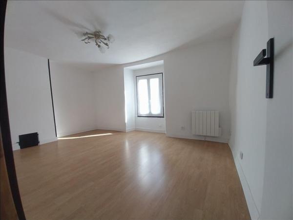 Maison à louer |  CLUIS |  2 pièces | 46 m²