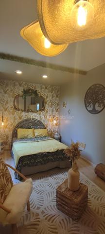 Maison en pierre de 180 m²