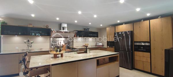 Maison en pierre de 180 m²