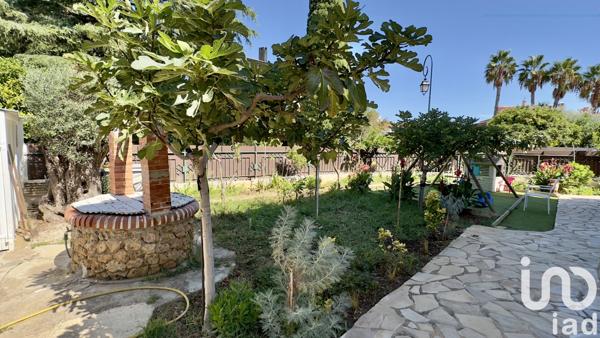 Maison à vendre 6 pièces 159 m² Hyères