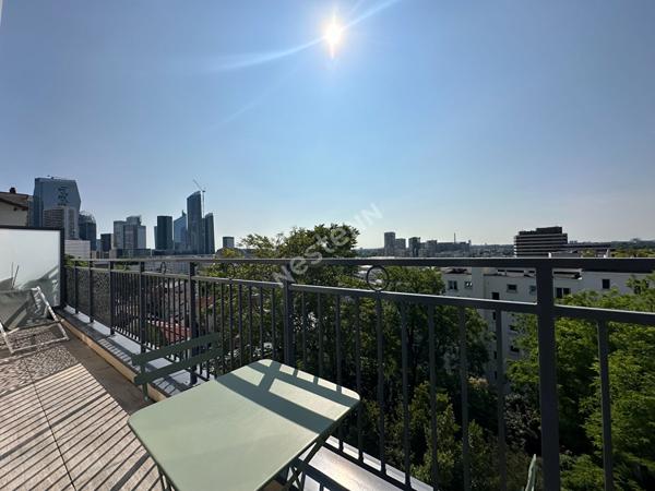 PUTEAUX: :  DUPLEX 4P 3 chambres - dernier étage et vue panoramique sur Paris