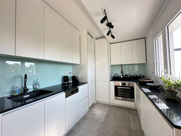 PUTEAUX: :  DUPLEX 4P 3 chambres - dernier étage et vue panoramique sur Paris