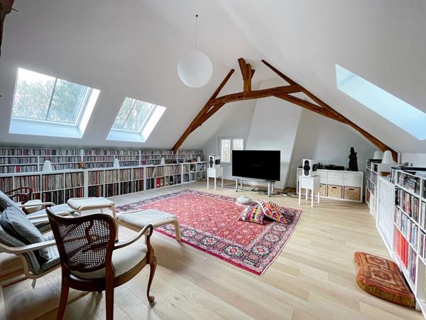 Demeure d'exception de 6 chambres et 385 m² sur un terrain de 1,6 ha